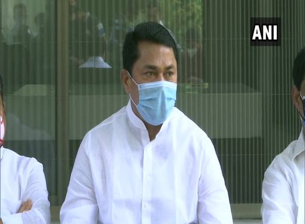 India News | Maharashtra Congress Chief Takes Jibe over Cabinet Reshuffle, Says Merely Changing Coaches Won't Help