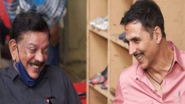 Akshay Kumar Shares a Happy Picture With Bhool Bhulaiyaa Director Priyadarshan