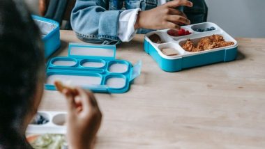 Health News | Study Suggests Evaluating Peers' Food Choices May Improve Eating Habits Among Adolescents