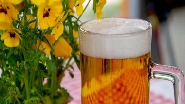 Health News | Moderate Drinking Linked to Lower Risk of Heart Attack, Death in Patients with CVD