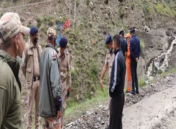 India News | Flash Flood Damages 6 Bridges in Himachal's Lahaul-Spiti