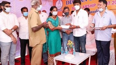 Business News | Udhayanidhi Stalin Hands over Deccan's Park Education Scholarship to Students