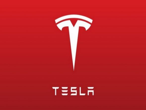 Tesla to Now Offer Monthly Self-Driving Subscriptions for USD 199