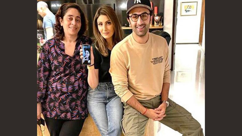 Neetu Kapoor Virtually Joins Riddhima Kapoor and Ranbir Kapoor As the Family Gathers for a Pre-Raksha Bandhan Dinner