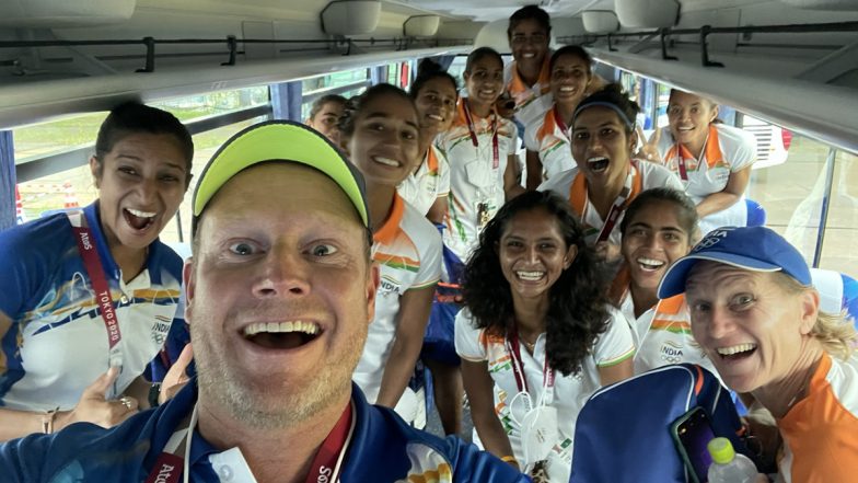 Sjoerd Marijne, India Women's Hockey Team Coach, Has Hilarious Reaction After Securing Semifinal Berth At Tokyo 2020 (View Pic)