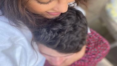 Entertainment News | Priyanka Chopra Shares a Cosy Picture with Her Husband Nick Jonas