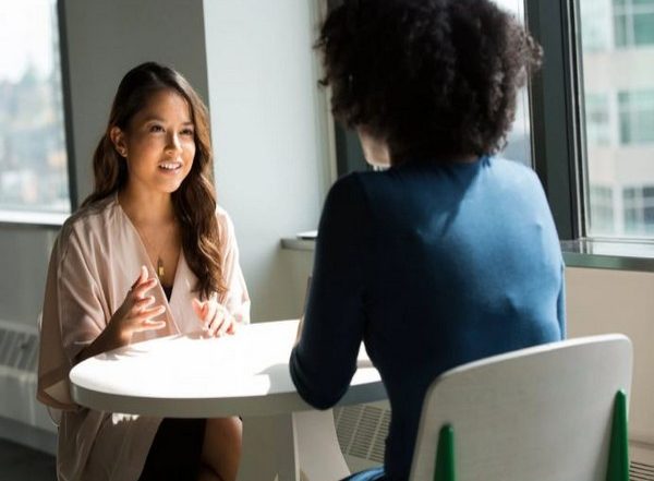 Health News | Study Suggests Having a Good Listener Improves Brain Health