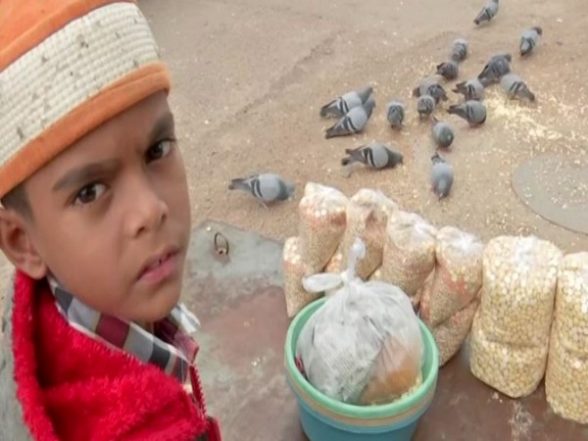 Syed Aziz Helps Parents in Fundraising for Treatment of Cancer Affected Sister Sakeena Begum