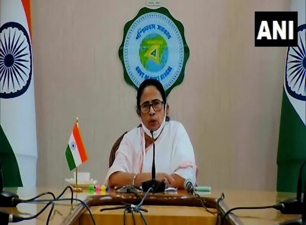 India News | Mamata Congratulates Teachers, Staff, Students as Calcutta University Secures 2nd Rankings in ARWU Rankings