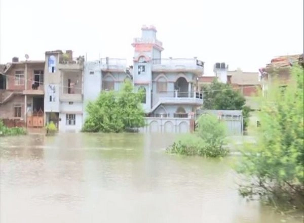India News | NDRF Team Celebrates Independence Day Amid Rescue, Relief Operations in Varanasi