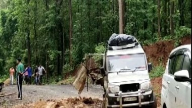 India News | Chhattisgarh: 1 Dead, 11 Injured in IED Blast by Maoists