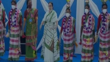 India News | Mamata Banerjee Celebrates World Tribal Day by Dancing, Playing Drums
