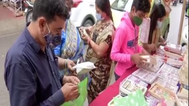 India News | Hyderabad Markets Decked Up Ahead of Raksha Bandhan