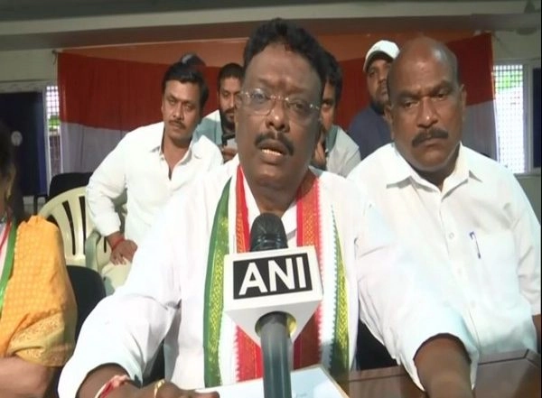 India News | Congress Slams KCR for Neglecting Minorities in Telangana