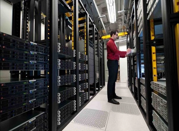 Business News | Mumbai Records Sharpest Increase in Data Centre Capacity Across A-Pac: Knight Frank
