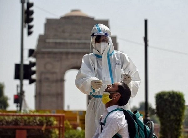 India News | Delhi Logs 29 Fresh COVID-19 Cases; Positivity Rate Drops to 0.04 Pc