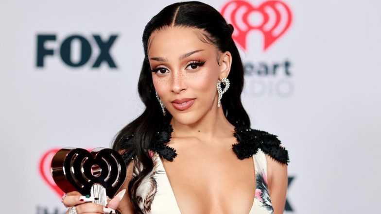 Singer Doja Cat Roped In To Host the 2021 VMAs