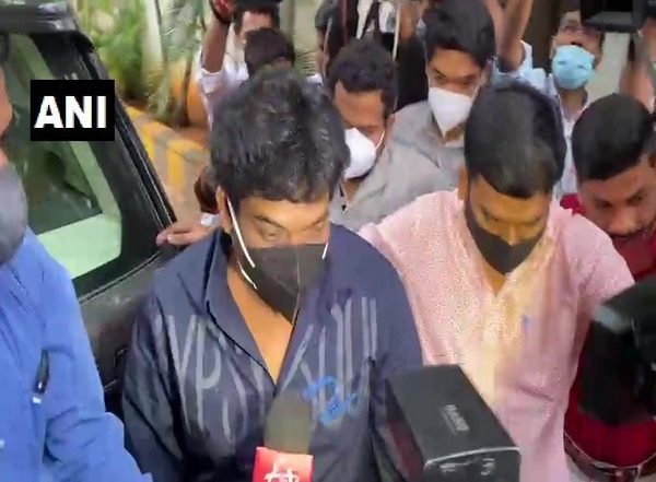 India News | Hyderabad: Tollywood Director Puri Jagannadh Reaches ED Office in Connection with Drug Case