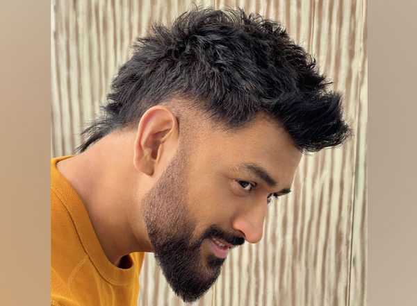 Sports News | Twitter Restores Blue Verification Badge on MS Dhoni's Account