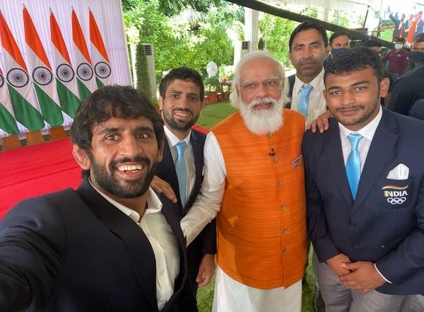 Sports News | If I Would've Left Sanayev, He Might Have Won the Bout: Dahiya Tells PM Modi