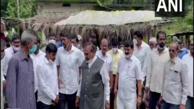 India News | Karnataka Rural Development Minister KS Eshwarappa Visits Flood Affected Areas in Shimoga District