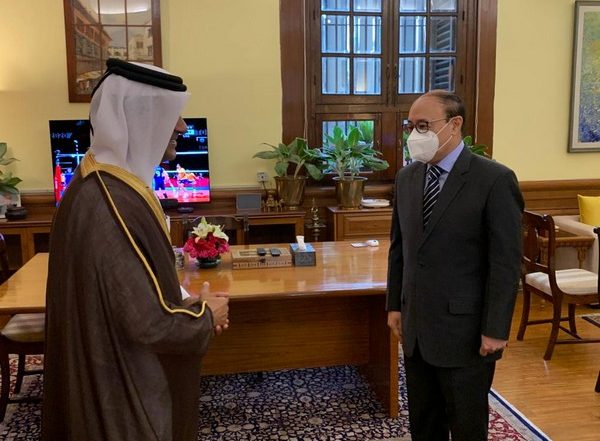 World News | Foreign Secretary Shringla Meets Qatar's Special Envoy, Discusses Doha Peace Process on Afghanistan