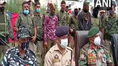 India News | 2 Hizbul Mujahideen Terrorists Arrested; Arms, Ammunition Recovered