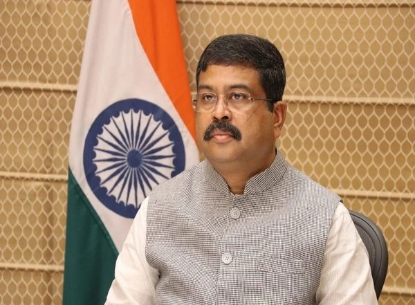 India News | Centre, States to Allocate Rs 3 Lakh Crores for Samagra Siksha 2.0: Dharmendra Pradhan