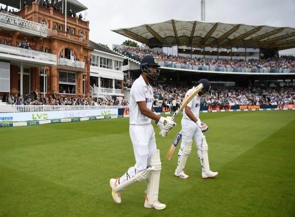 Sports News | Eng Vs Ind, 2nd Test: Rohit and Rahul Hold Fort in Overcast Conditions (Lunch)