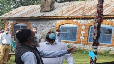 India News | Independence Day: Slain Terrorist Burhan Wani's Father Hoists National Flag in J-K's Pulwama