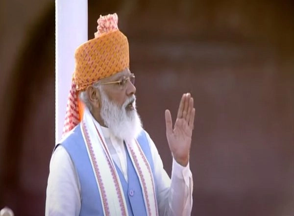 India News | PM Modi Greets Nation on 75th Independence Day, Remembers India's Freedom Fighters