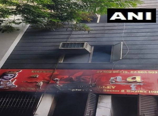 India News | Fire Breaks out at Delhi's Dwarka Hotel, 2 Charred Bodies Retrieved