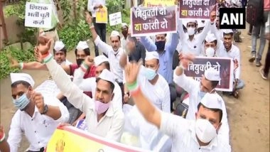India News | Teachers Stage Protest in Bhopal, Demanding Appointment Letters
