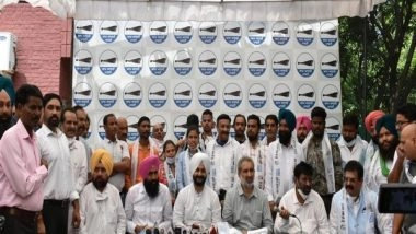 India News |  Congress Leader Kulwant Singh Sidhu Joins AAP Ahead of 2022 Punjab Assembly Polls