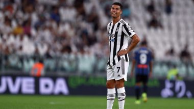 Cristiano Ronaldo Walks Away From Juventus Training After Sustaining Arm Injury Amidst Growing Transfer Rumours (Watch Video)