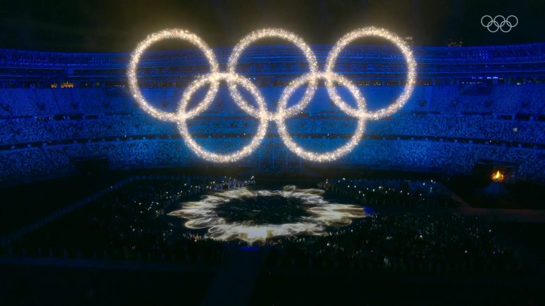 Tokyo Olympics 2020 Closing Ceremony: Colourful Lights Form Glowing Olympic Rings (Check Picture)