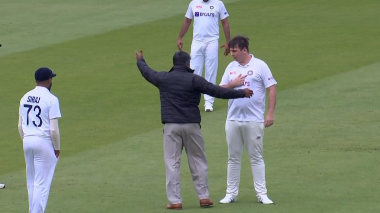 ‘Jarvo 69’, a Pitch Invader Attempts to Field for India During the Second Test Against England at Lord’s Cricket Ground (Watch Video)