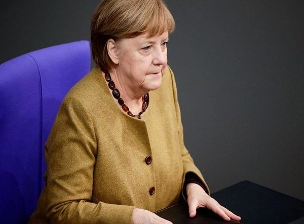World News | Merkel Speaks with Erdogan, Discusses Afghanistan's Situation