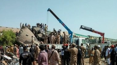 World News | Poor Maintenance of Rail Joints Responsible for Sindh Train Accident, Pakistan Authorities