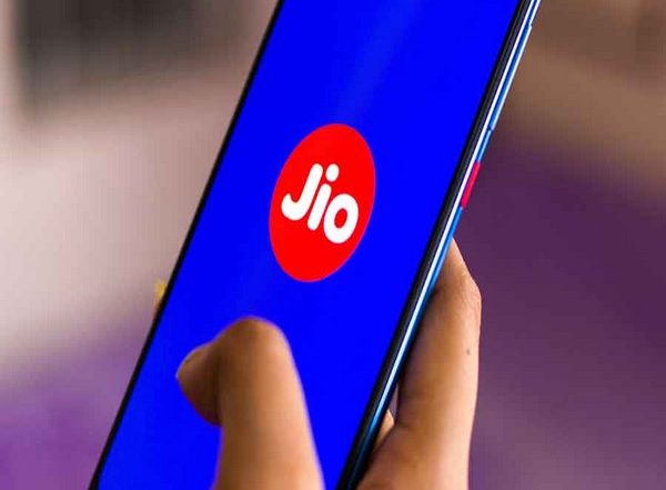 Business News | Airtel, Jio Conclude Spectrum Trading Agreement