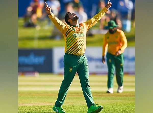 Sports News | IPL 2021: RR Rope in Tabraiz Shamsi as Replacement for Andrew Tye