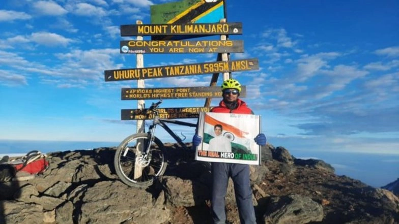 Uma Singh, Mountaineer and Cyclist From Gorakhpur, Reaches Top of Mt Kilimanjaro in Tanzania, Unveils Sonu Sood Poster