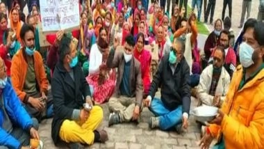 India News | Badri Sangharsh Samiti Protests Uttrakhand's Stay on Char Dham Yatra