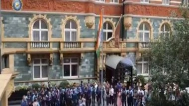 Sports News | 75th Independence Day: Team India Hoist Flag Ahead of Day 4 of Lord's Test