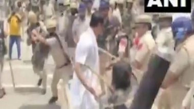 India News | Congress, Farm Leaders Condemn Lathi-charge on Protesting Farmers in Karnal, Term It Brutal