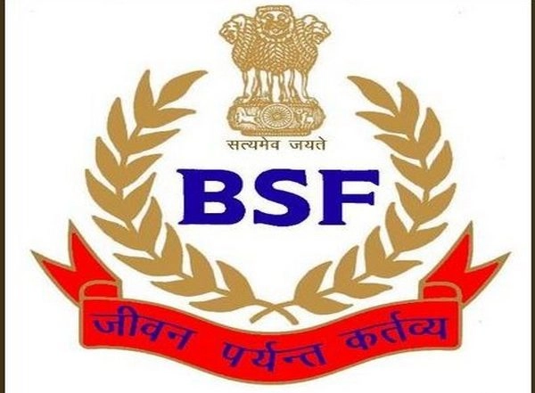 India News | Ladakh: BSF Pays Homage to 13 Jawans of 1995 Mountaineering Expedition Team
