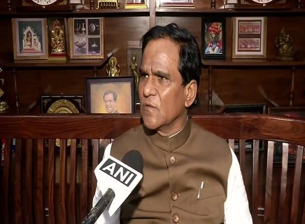India News | No Politics Here, Says Raosaheb Danve on Hosting Dinner for BJP MPs from Maharashtra