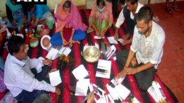 India News | Odisha NGO Trains Underprivileged People with Special Abilities in Home Decor, Incense Making