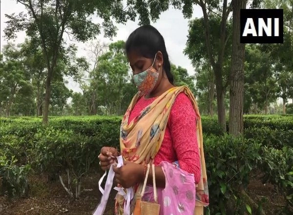 India News | London Olympics Torchbearer Pinky Karmakar Now Works as Daily Wager in Assam Tea Gardens