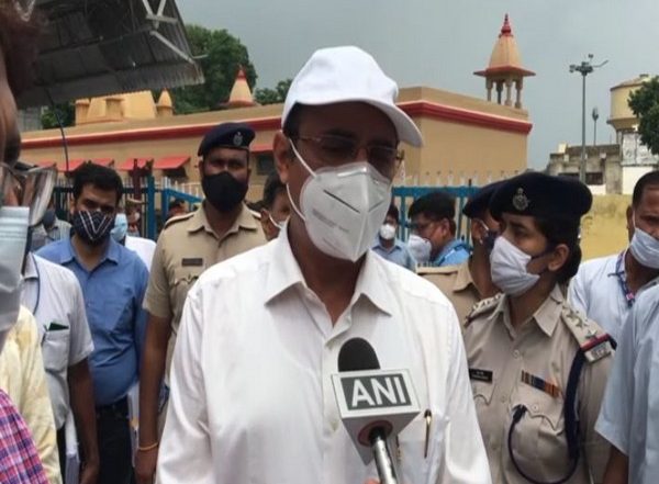 India News | Northern Railway GM Inspects Ayodhya Station in Preparation for President Kovind's Visit
